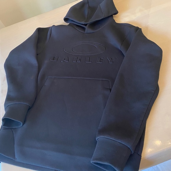 Oakley Sweatshirt - Picture 1 of 6